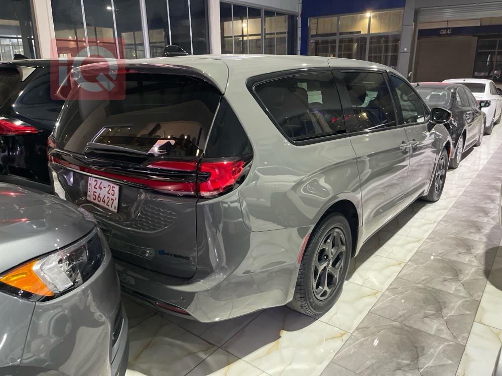 کرایسلەر پاسیفیکا